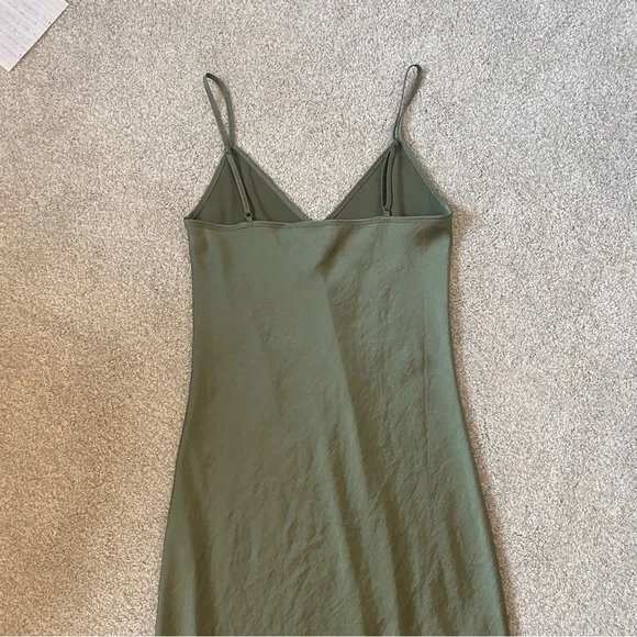 Aritzia Wilfred Only Slip Midi Dress in Bitter Sage - Picture 5 of 7
